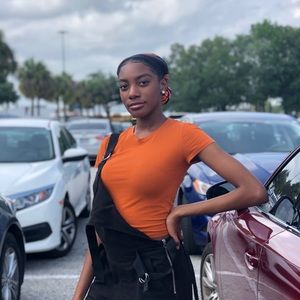 Meet your Posher, Alana